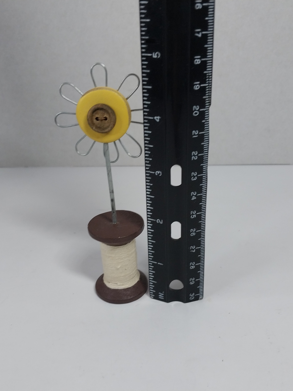 Wood Spool Wire Flowers Folk Art Farmhouse Style Whimsy Set 3 Primitive Cabin - Picture 6 of 9